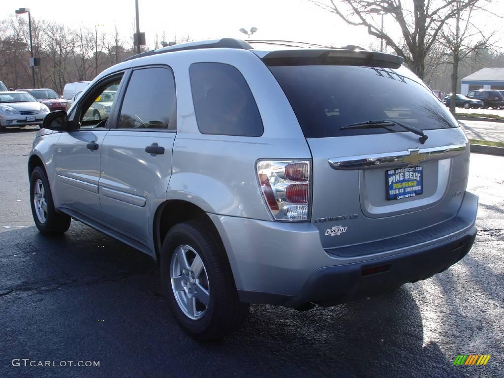 2005 Equinox LS AWD - Galaxy Silver Metallic / Light Gray photo #5
