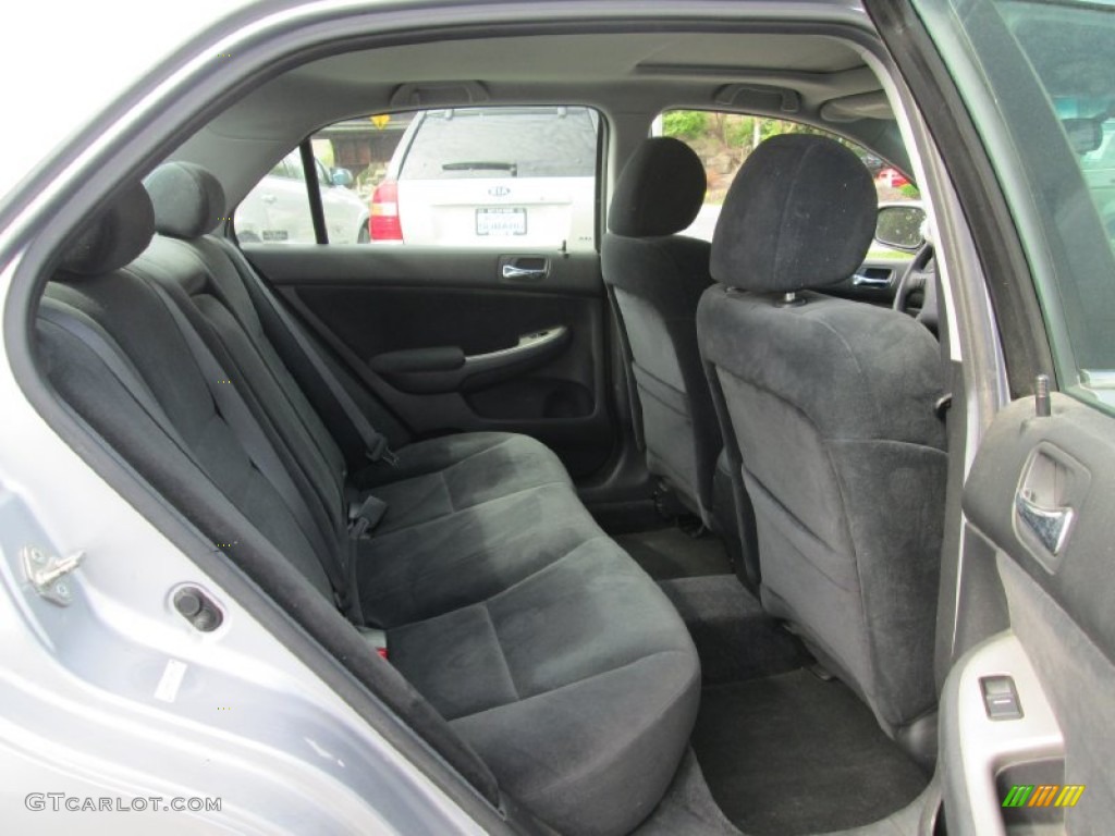 2003 Accord EX Sedan - Satin Silver Metallic / Black photo #18