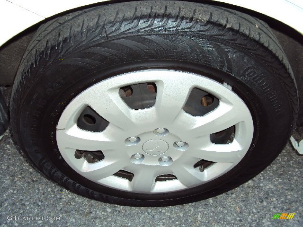 2011 Galant ES - White Pearl / Medium Gray photo #16