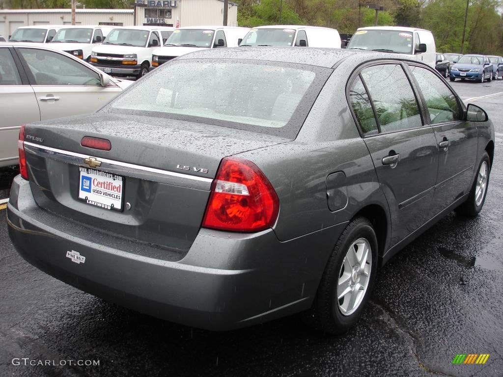 2005 Malibu LS V6 Sedan - Medium Gray Metallic / Gray photo #4