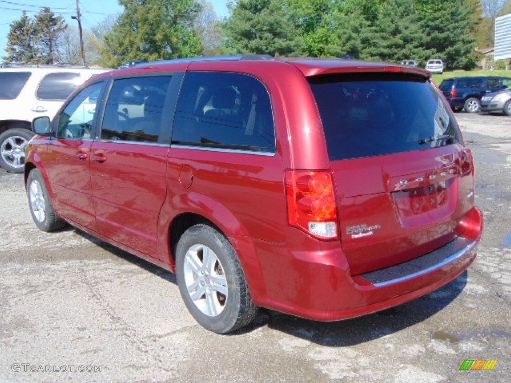 2011 Grand Caravan Crew - Deep Cherry Red Crystal Pearl / Black/Light Graystone photo #4