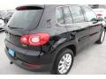 Deep Black Metallic - Tiguan SE Photo No. 9