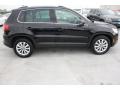Deep Black Metallic - Tiguan SE Photo No. 12