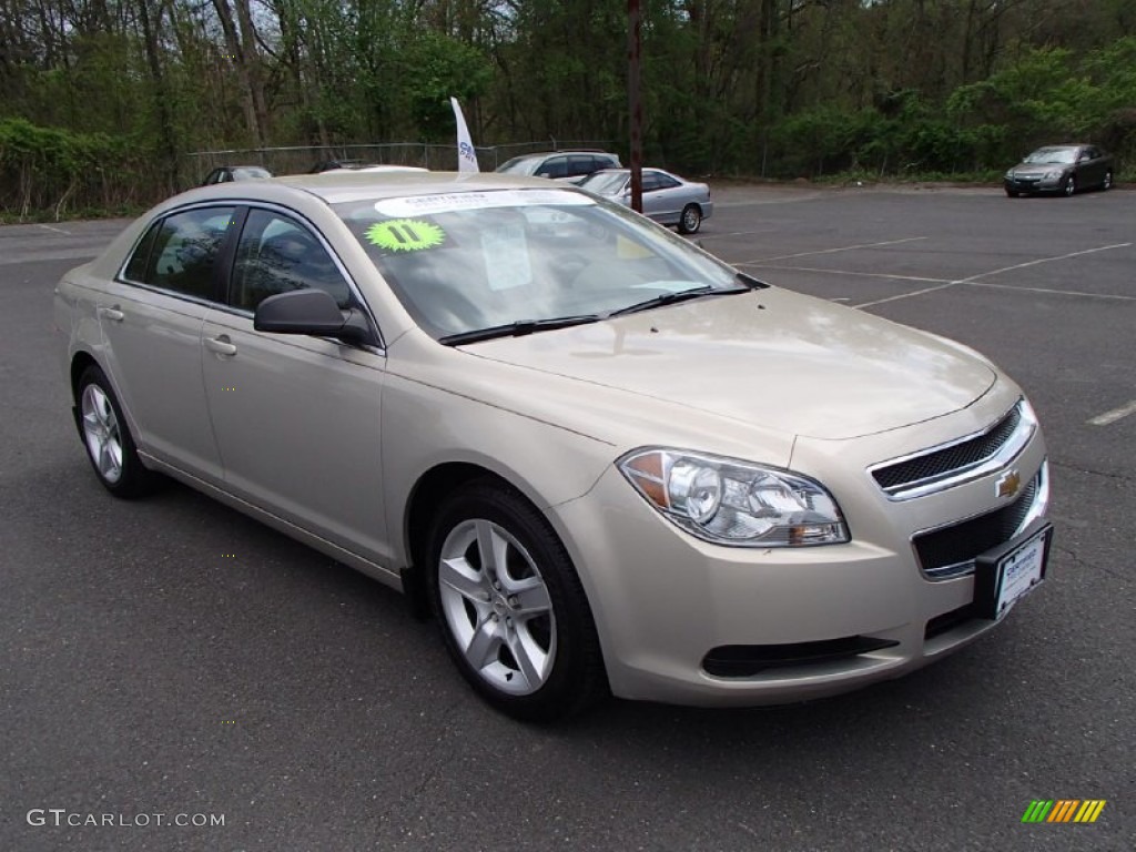 2011 Malibu LS - Gold Mist Metallic / Cocoa/Cashmere photo #3