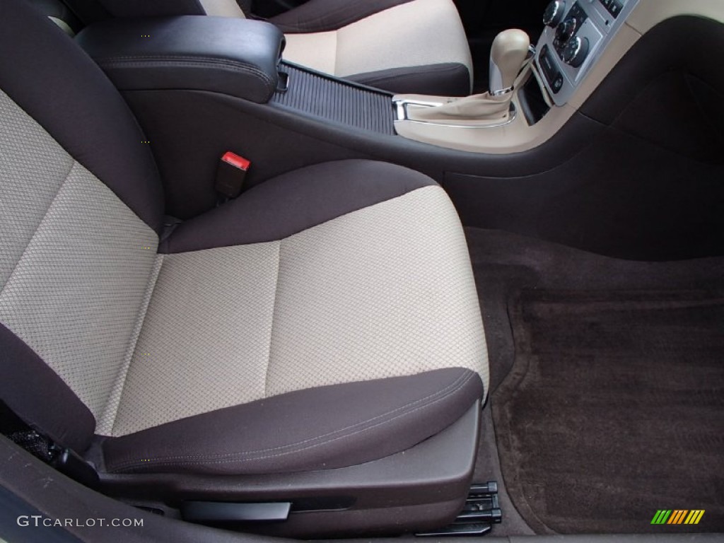 2011 Malibu LS - Gold Mist Metallic / Cocoa/Cashmere photo #11