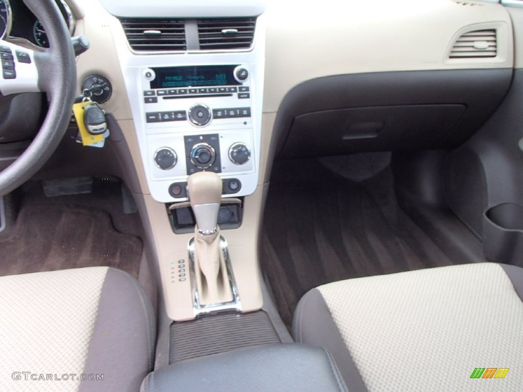 2011 Malibu LS - Gold Mist Metallic / Cocoa/Cashmere photo #14