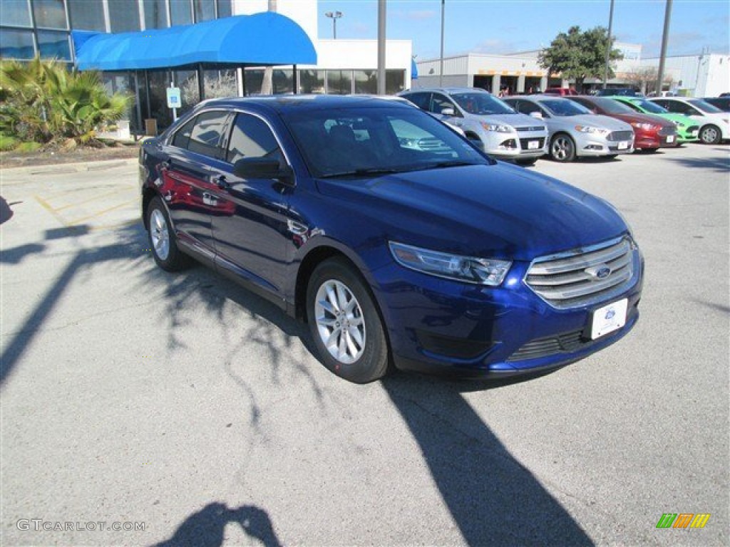 2014 Taurus SE - Deep Impact Blue / Dune photo #6