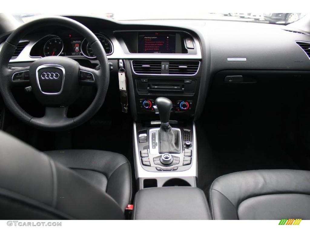 2011 A5 2.0T quattro Coupe - Ibis White / Black photo #33