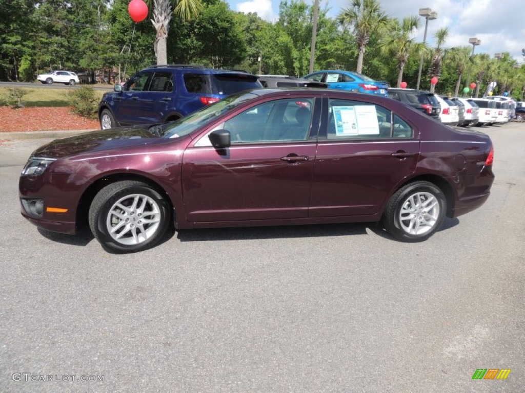 2012 Fusion S - Bordeaux Reserve Metallic / Medium Light Stone photo #2