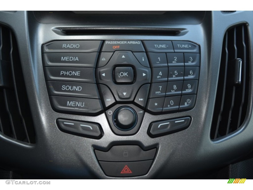 2014 Transit Connect XL Van - Frozen White / Charcoal Black photo #12