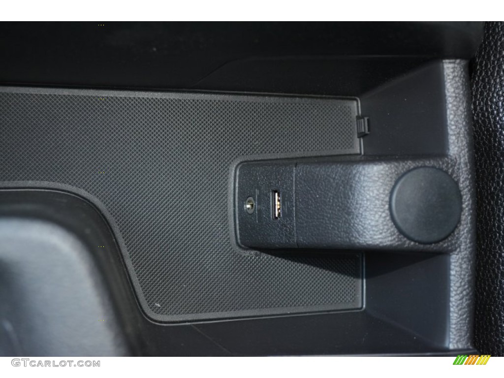 2014 Transit Connect XL Van - Frozen White / Charcoal Black photo #16