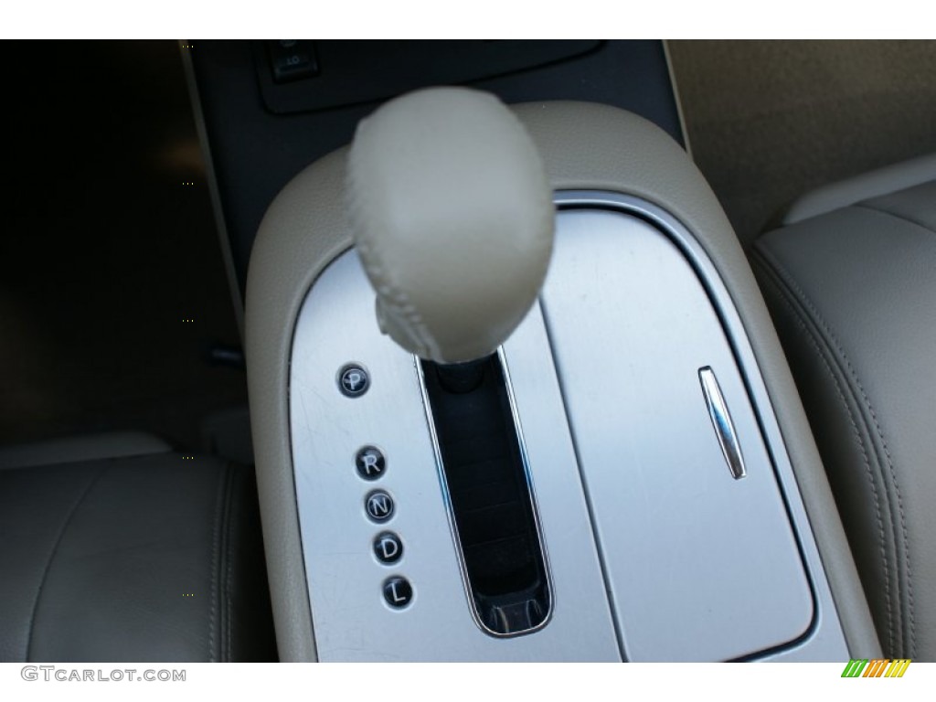 2010 Murano SL - Glacier White Pearl / Beige photo #32