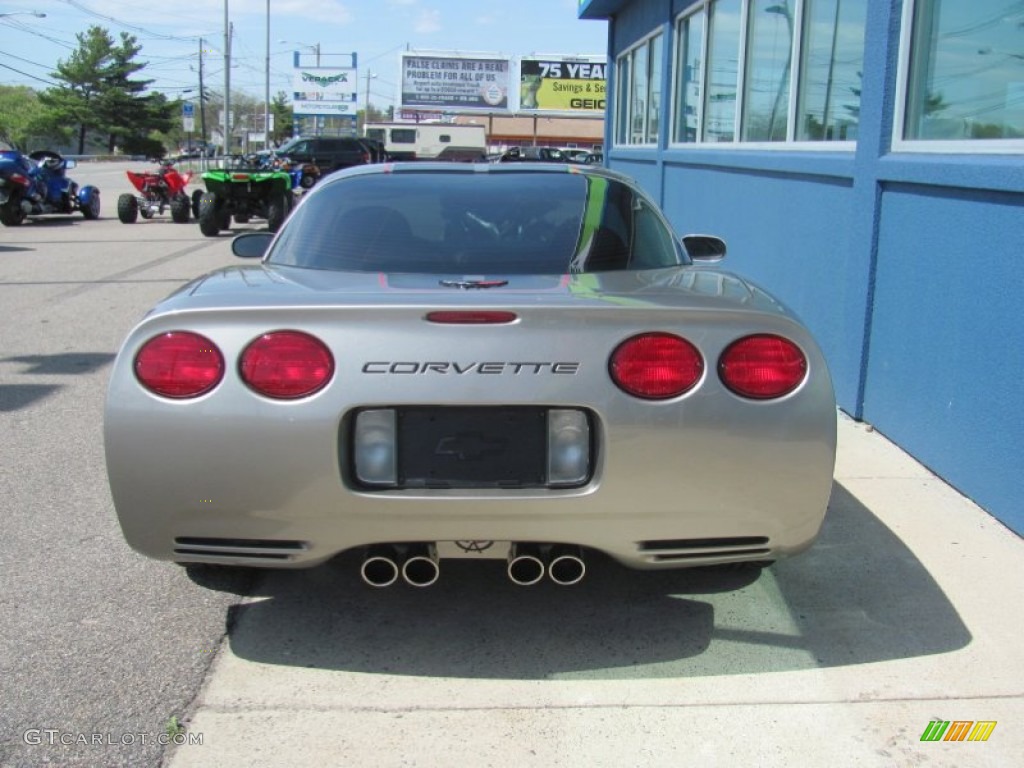 2000 Corvette Coupe - Light Pewter Metallic / Light Gray photo #4