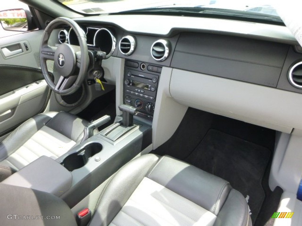 2007 Mustang GT/CS California Special Convertible - Vista Blue Metallic / Black/Dove Accent photo #11