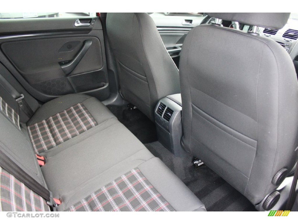 2010 Volkswagen Jetta TDI Cup Street Edition Rear Seat Photo #93490013