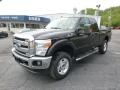 Tuxedo Black Metallic - F250 Super Duty XLT SuperCab 4x4 Photo No. 4