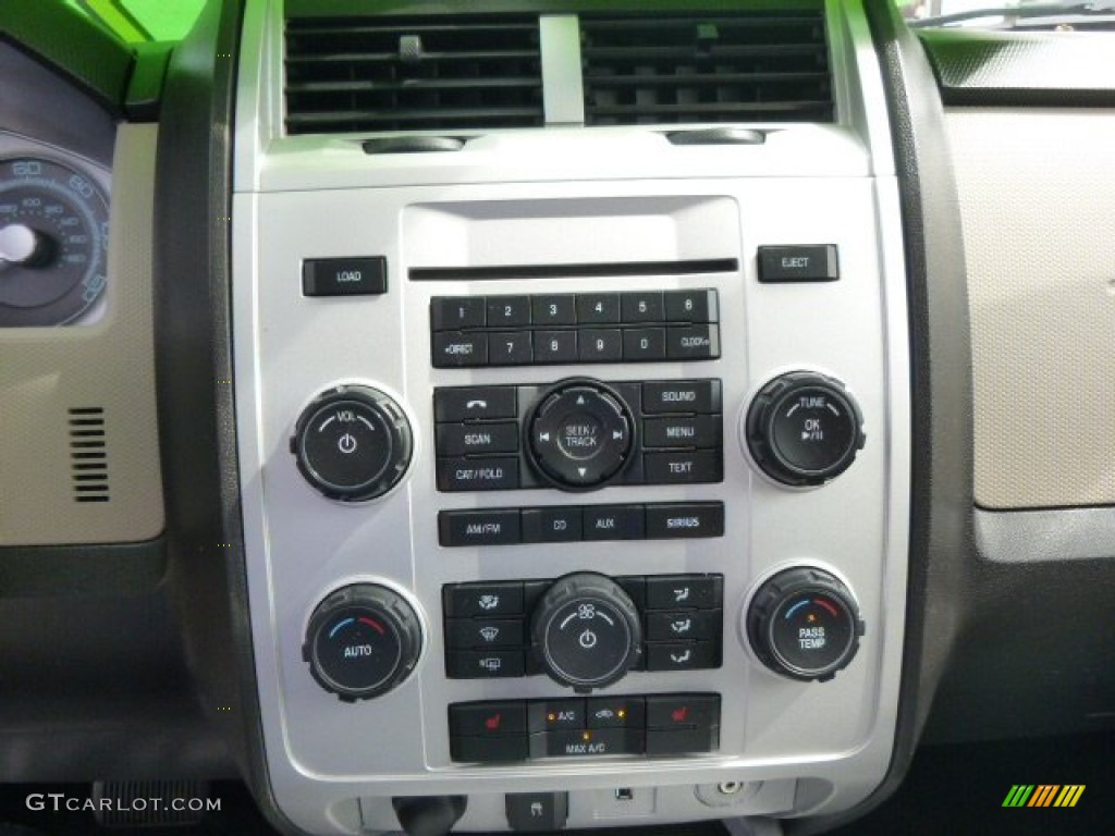 2010 Mariner V6 Premier 4WD - Kiwi Green Metallic / Black photo #16