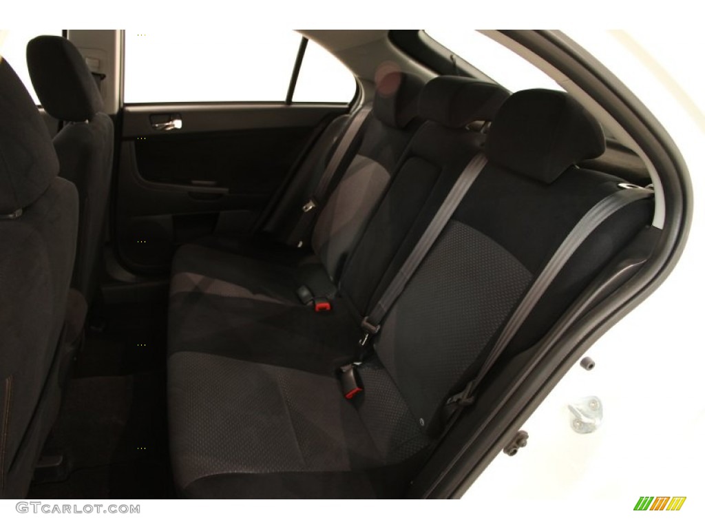 2010 Lancer Sportback GTS - Wicked White Metallic / Black photo #16