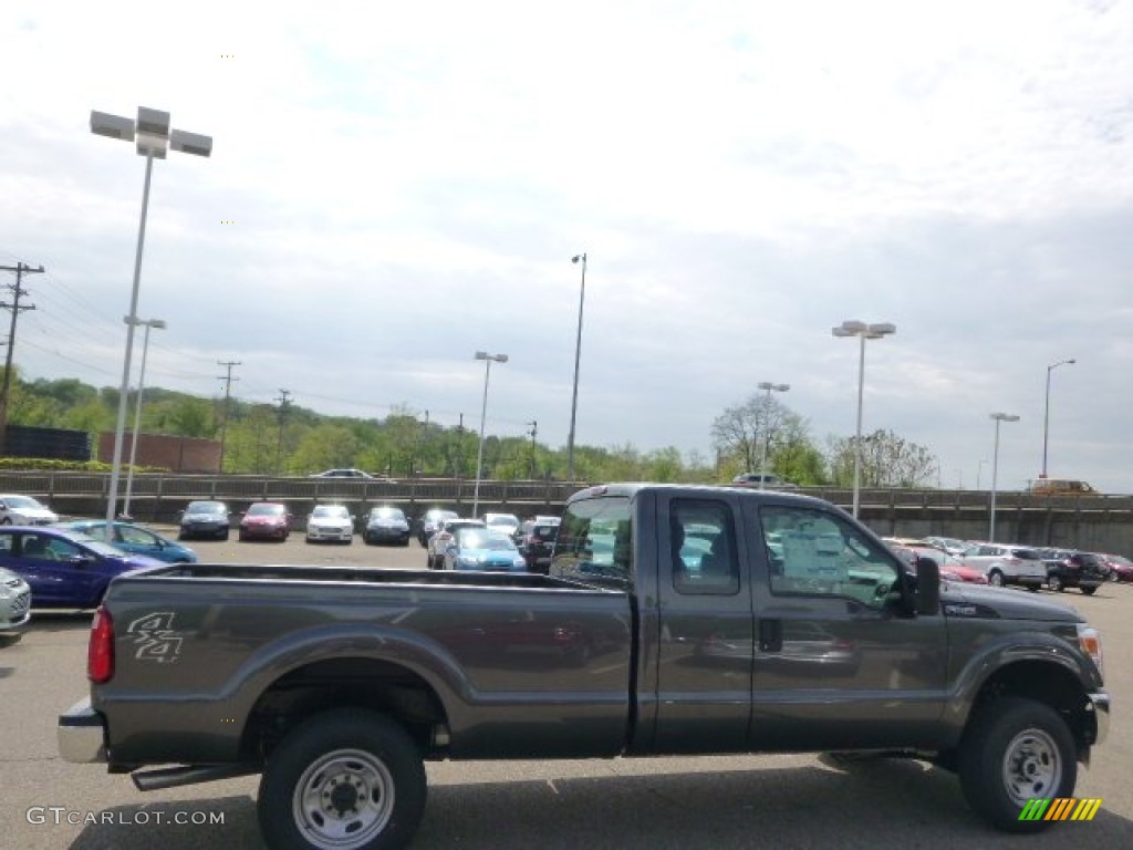 2015 F250 Super Duty XL Super Cab 4x4 - Magnetic / Steel photo #1