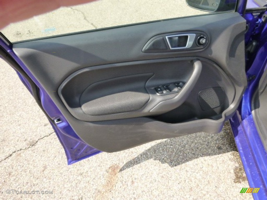 2014 Fiesta SE Sedan - Performance Blue / Charcoal Black photo #11