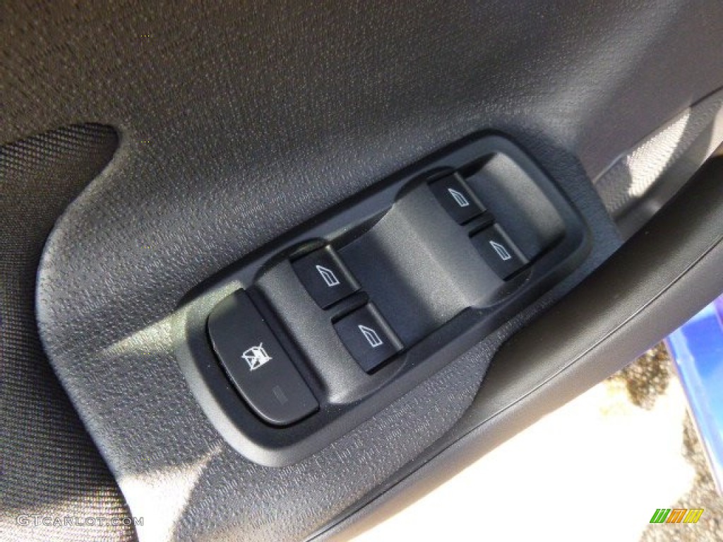 2014 Fiesta SE Sedan - Performance Blue / Charcoal Black photo #15