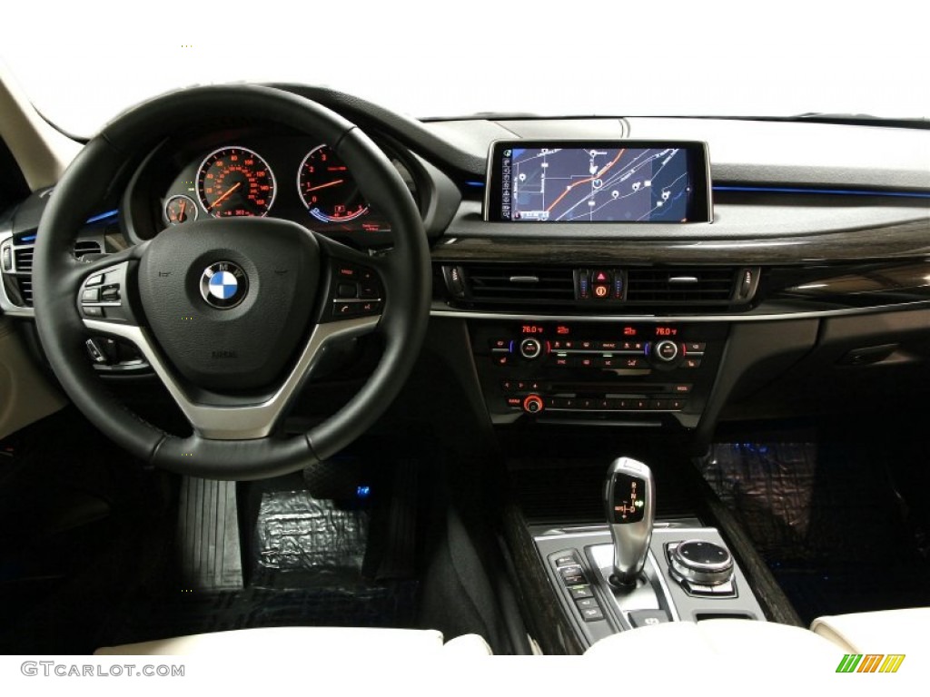 2014 BMW X5 xDrive35i Ivory White Dashboard Photo #93502623