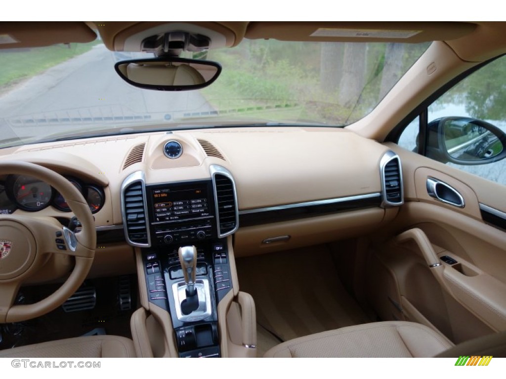 2011 Porsche Cayenne S Luxor Beige Dashboard Photo #93506729