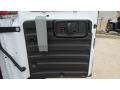 Summit White - Express 2500 Commercial Van Photo No. 18