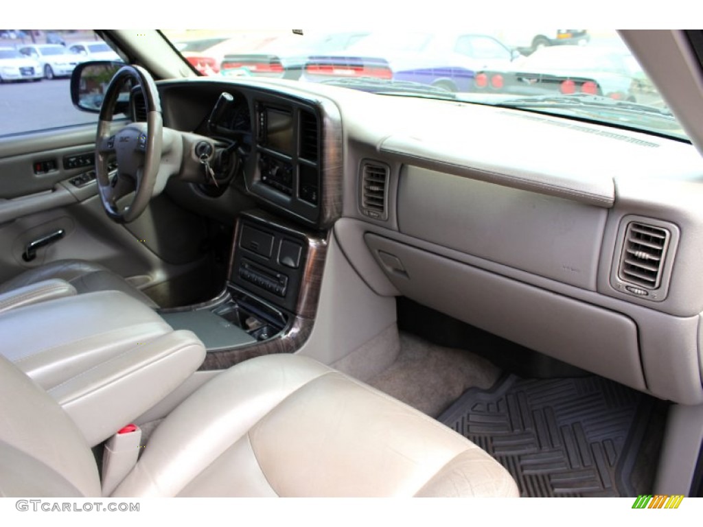 2004 Yukon XL Denali AWD - Carbon Metallic / Sandstone photo #22