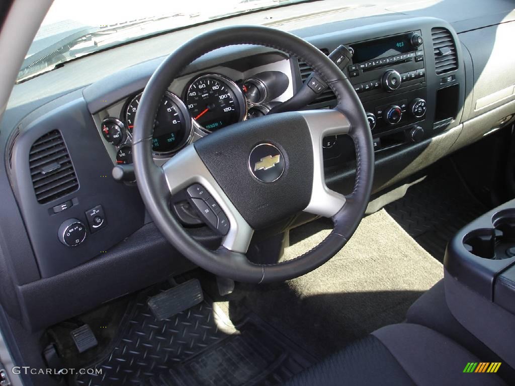 2009 Silverado 2500HD LT Crew Cab 4x4 - Silver Birch Metallic / Dark Titanium photo #9