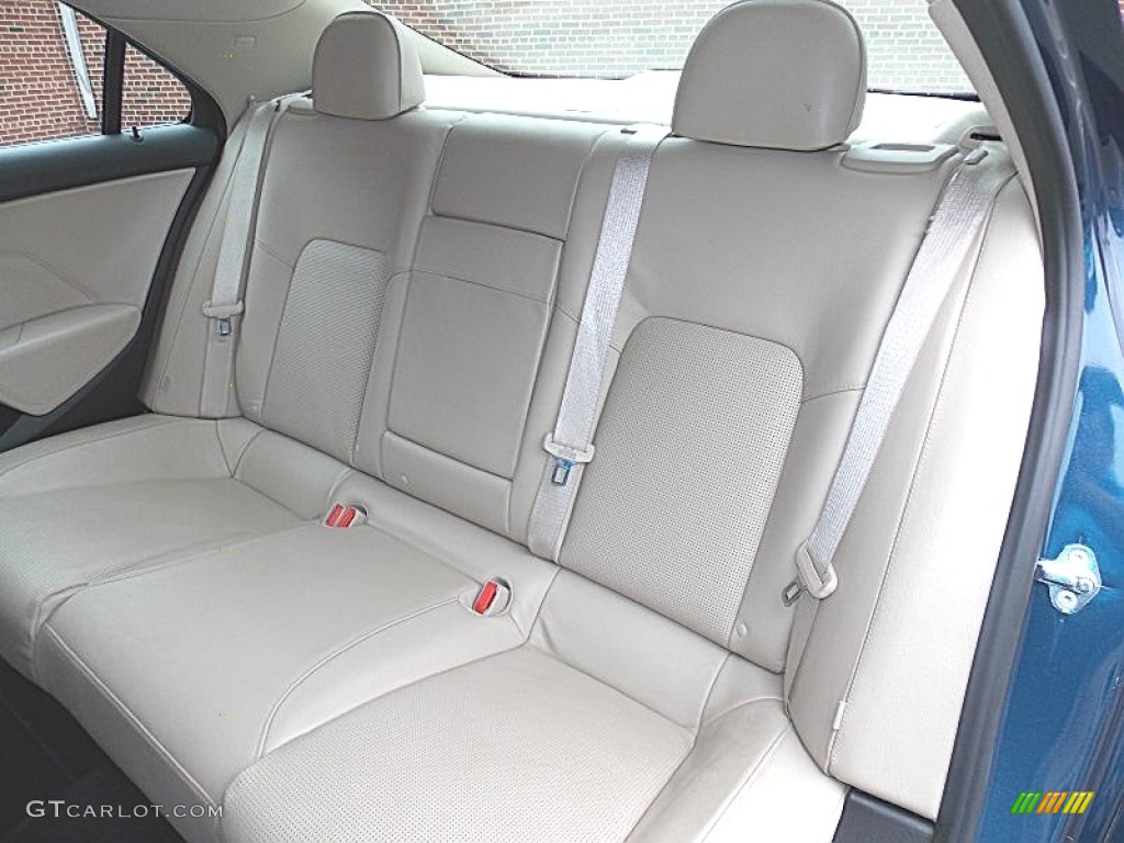 Light Neutral Interior 2010 Saab 9-5 Aero Sedan XWD Photo #93514550