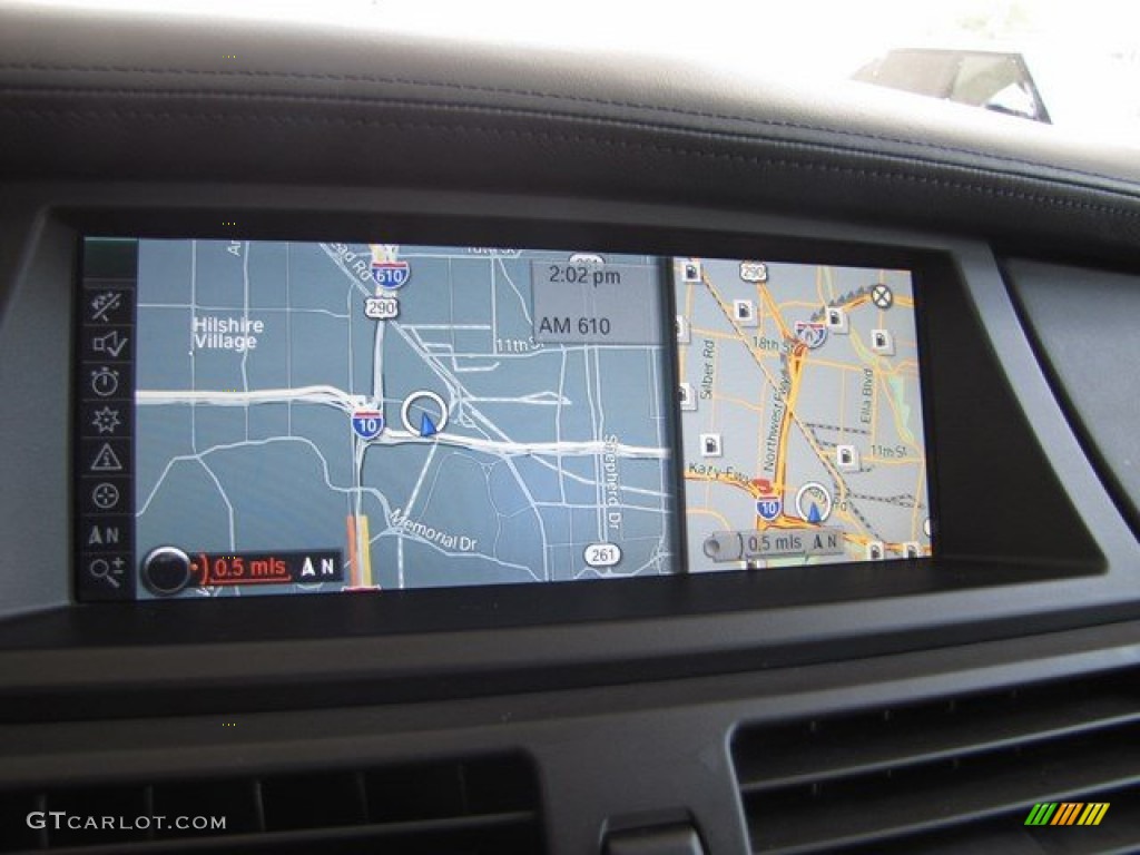 2010 BMW X5 xDrive30i Navigation Photos