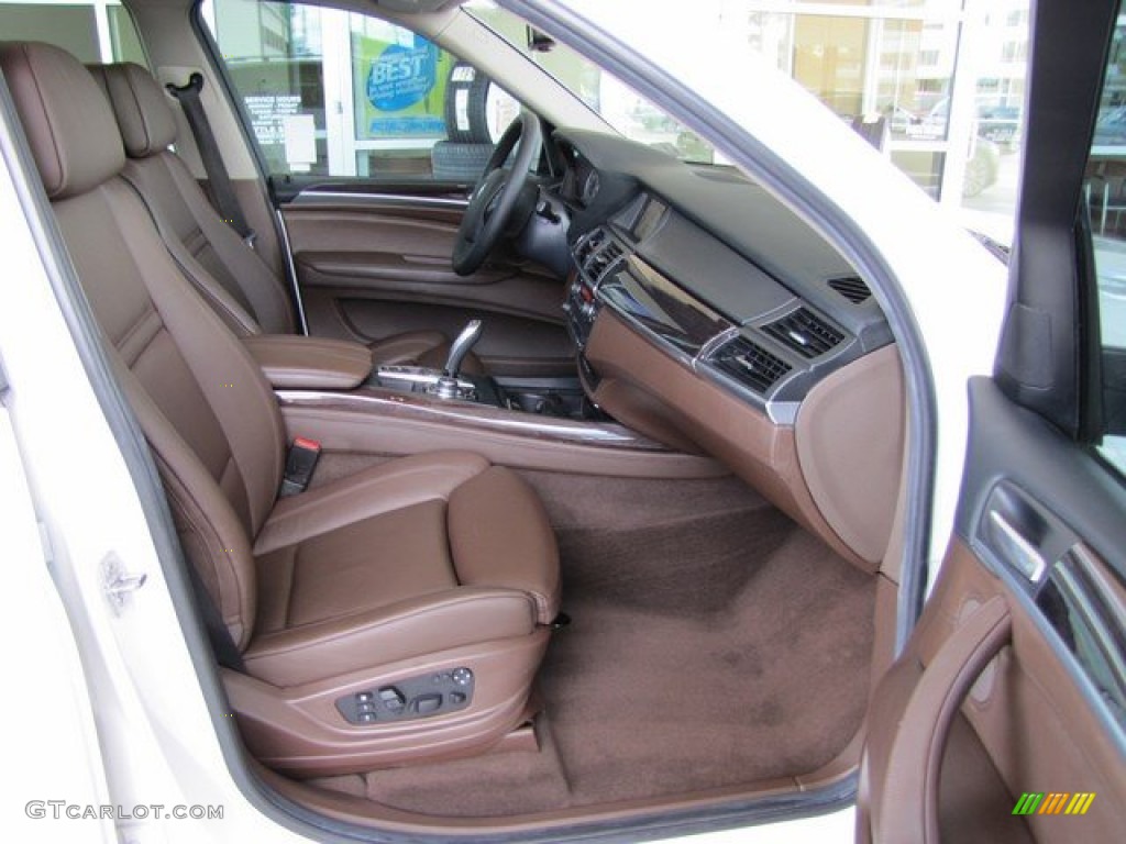 2010 BMW X5 xDrive30i Front Seat Photos