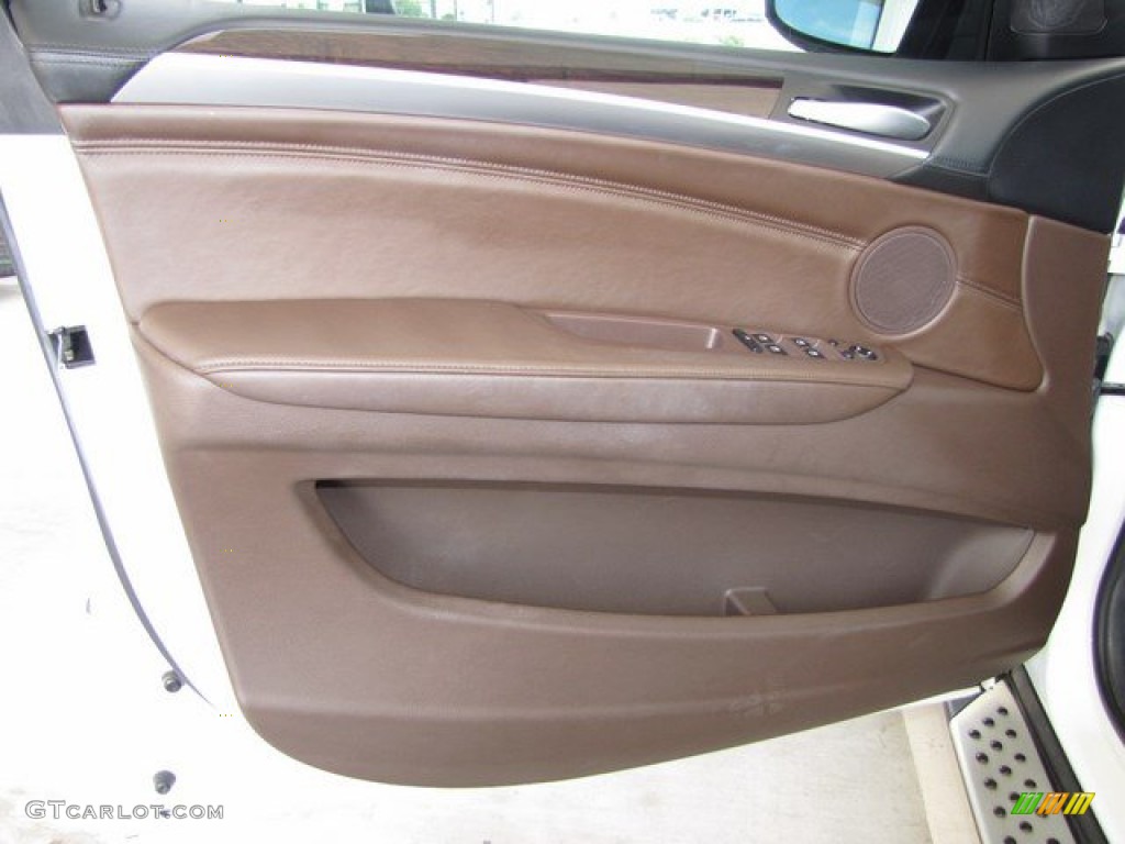2010 BMW X5 xDrive30i Saddle Brown Door Panel Photo #93518657
