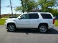 White Diamond Tricoat - Escalade Luxury AWD Photo No. 3