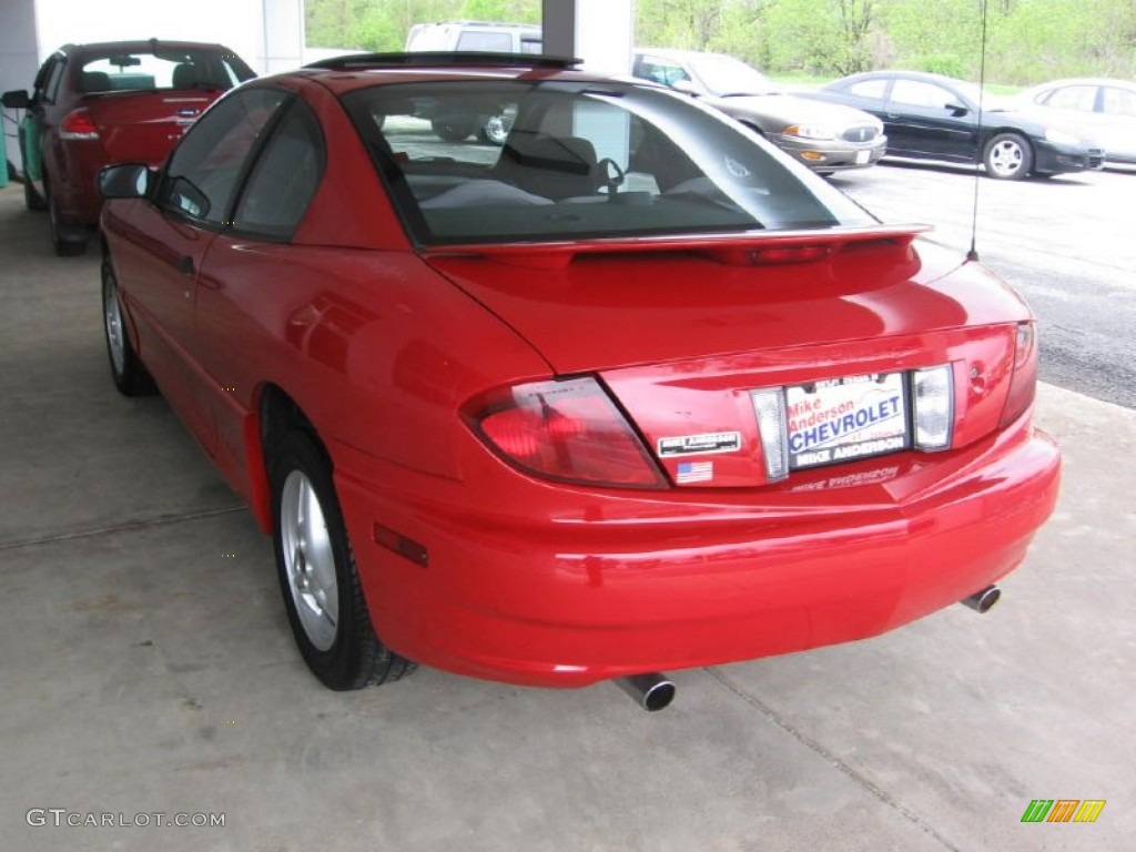 2003 Sunfire  - Victory Red / Graphite photo #3