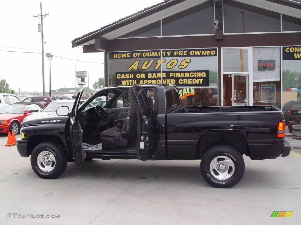 1999 Ram 1500 ST Extended Cab 4x4 - Black / Agate Black photo #5