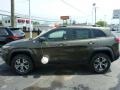ECO Green Pearl - Cherokee Trailhawk 4x4 Photo No. 2