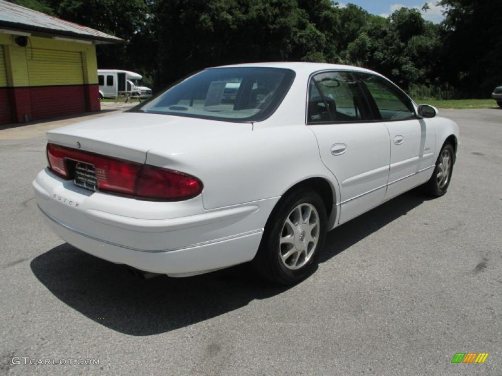 1998 Regal LS - Bright White / Medium Gray photo #3