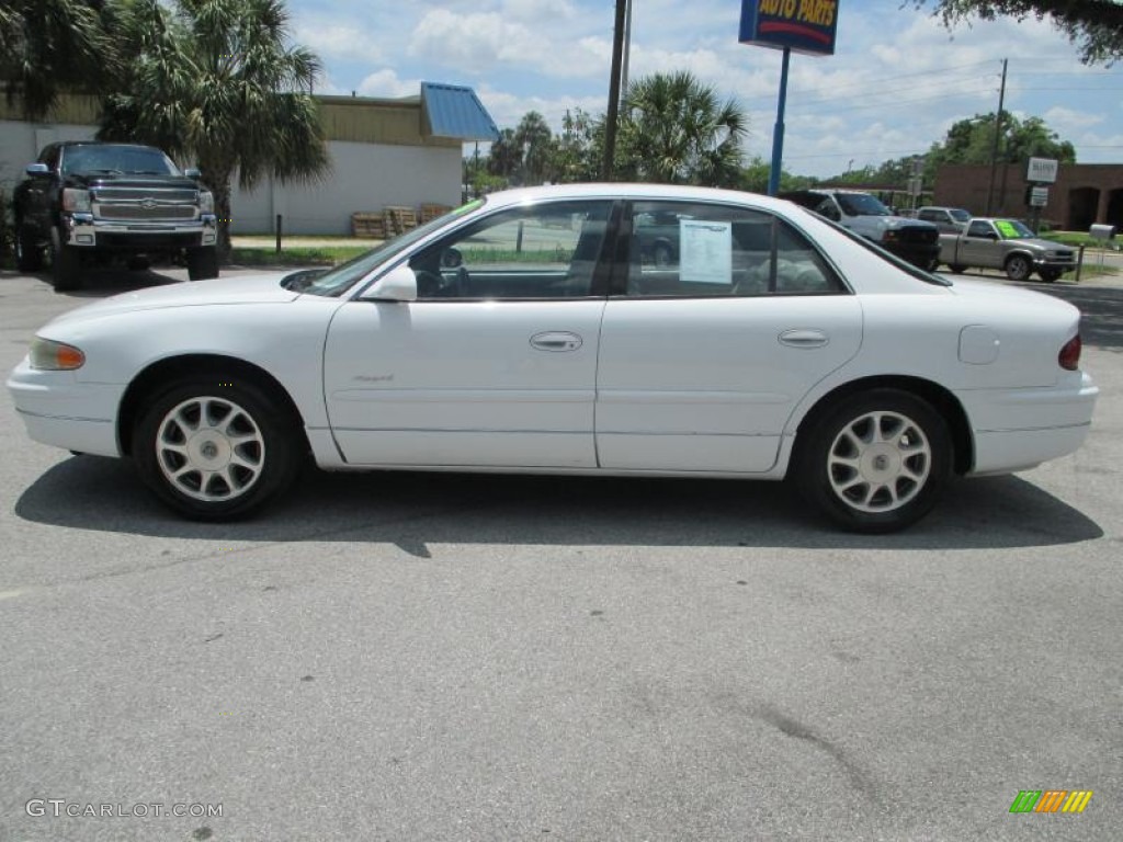 1998 Regal LS - Bright White / Medium Gray photo #6