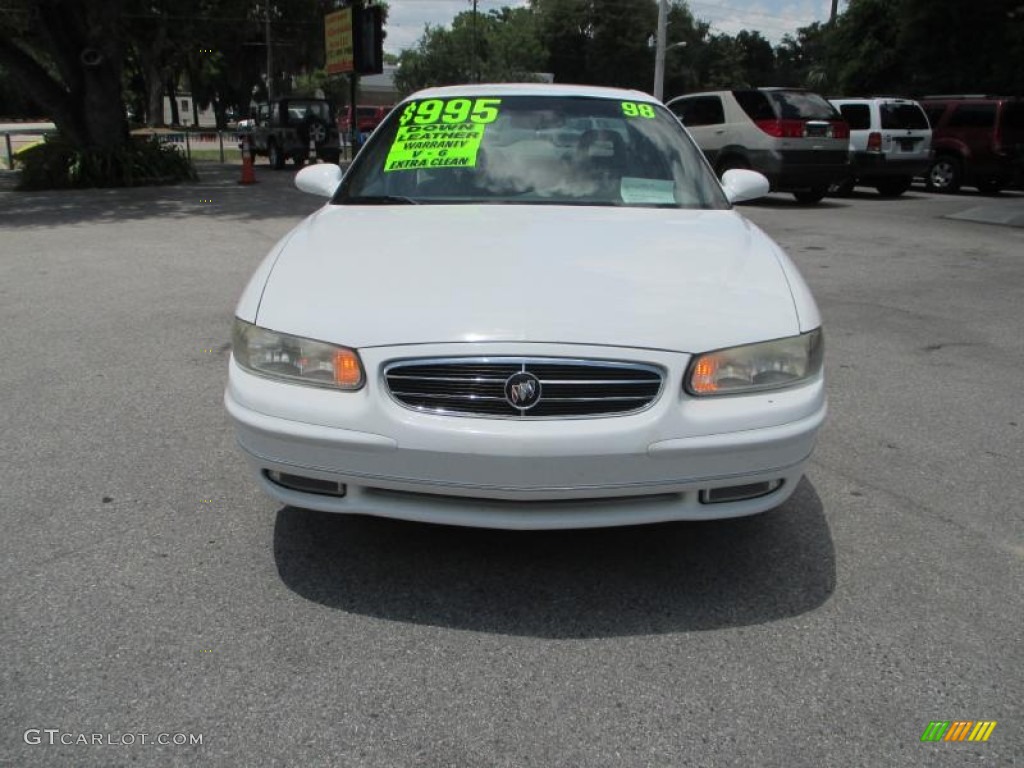 1998 Regal LS - Bright White / Medium Gray photo #8