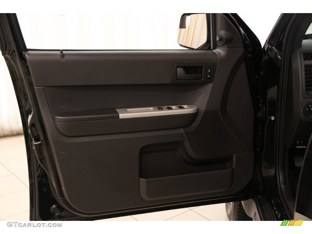 2011 Escape XLT - Tuxedo Black Metallic / Charcoal Black photo #4