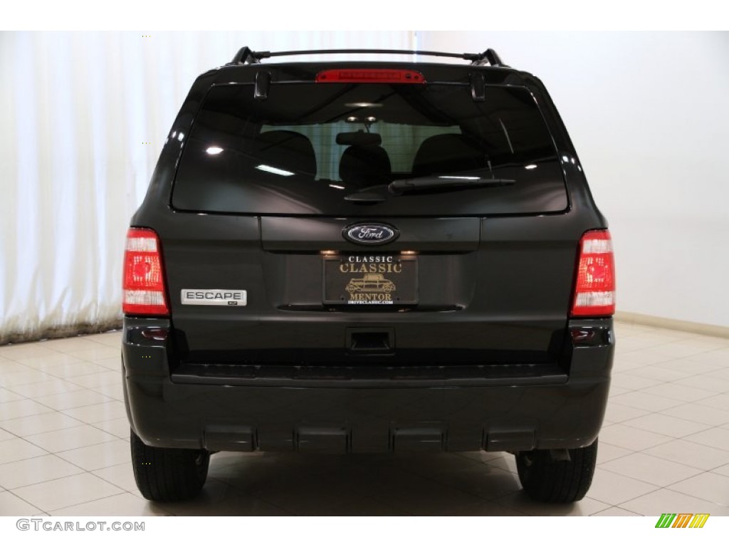 2011 Escape XLT - Tuxedo Black Metallic / Charcoal Black photo #14