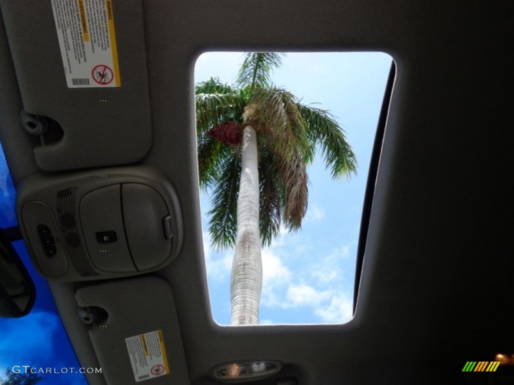 2004 GMC Envoy SLT 4x4 Sunroof Photo #93537634