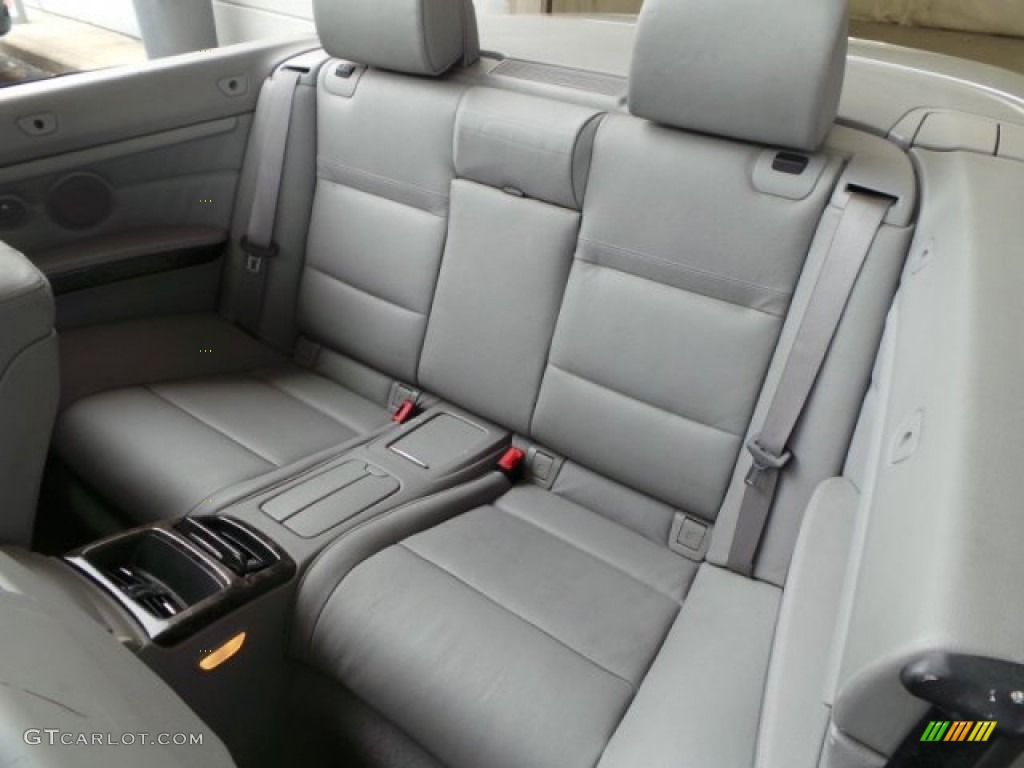 2007 BMW 3 Series 335i Convertible Rear Seat Photo #93548149