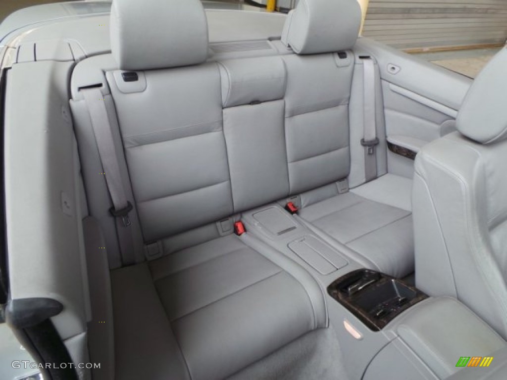 2007 BMW 3 Series 335i Convertible Rear Seat Photo #93548279