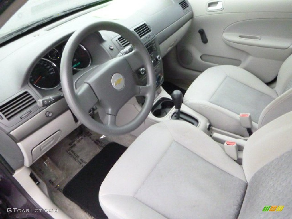 2006 Cobalt LS Sedan - Majestic Amethyst Metallic / Gray photo #15