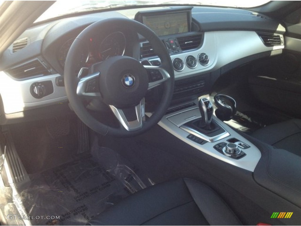 Black Interior 2015 BMW Z4 sDrive28i Photo #93551914