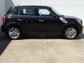 Absolute Black Metallic - Cooper Countryman Photo No. 2