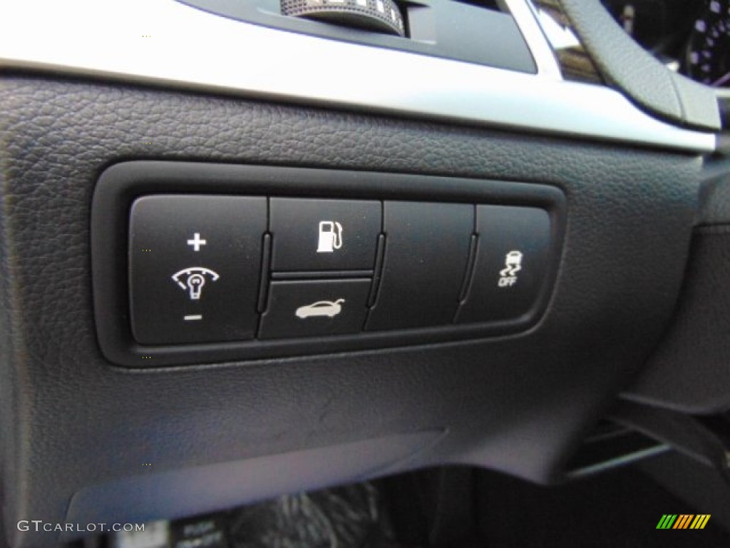 2015 Hyundai Genesis 3.8 Sedan Controls Photo #93552325